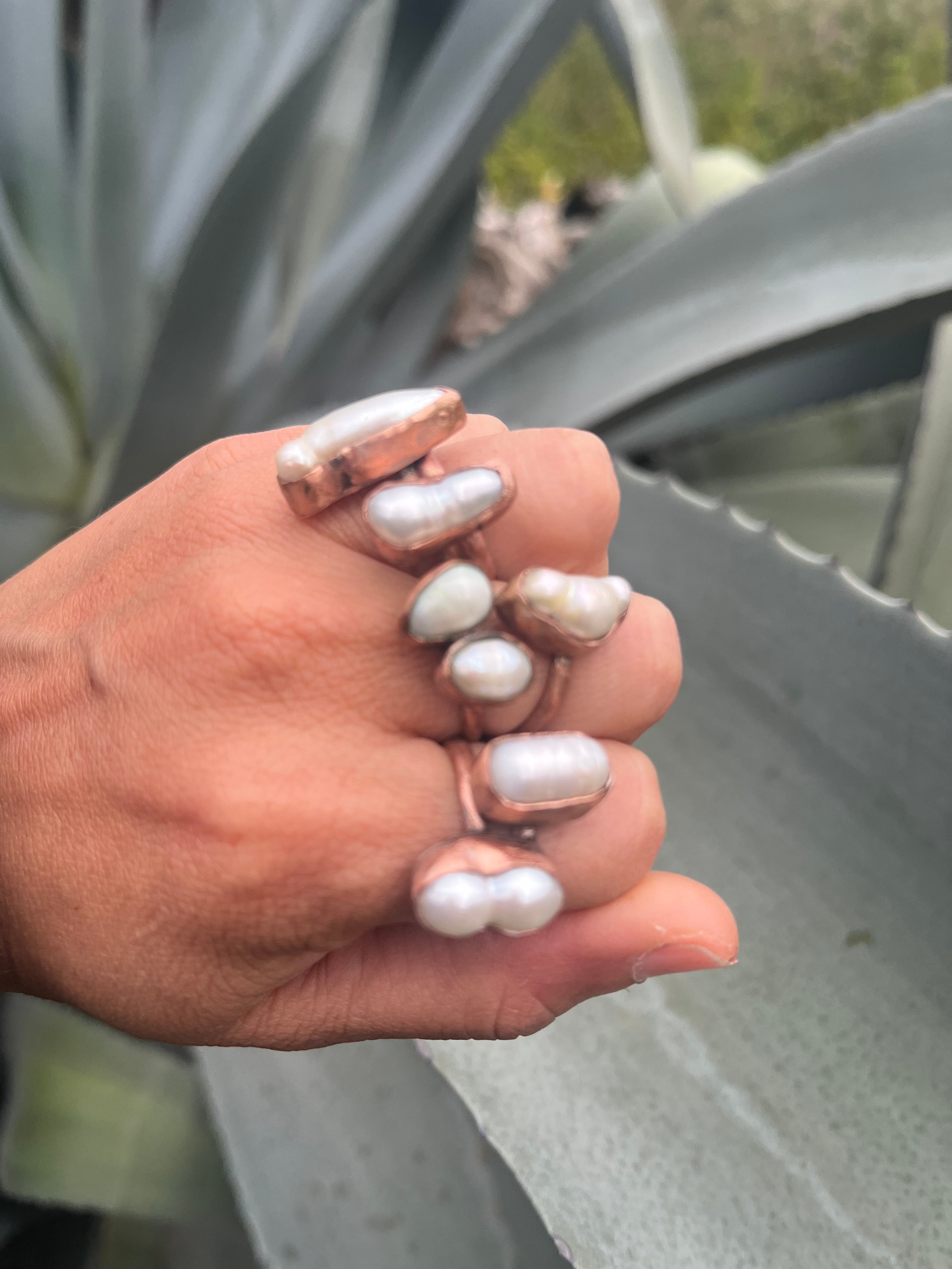 Anillo perlas irregular ajustable