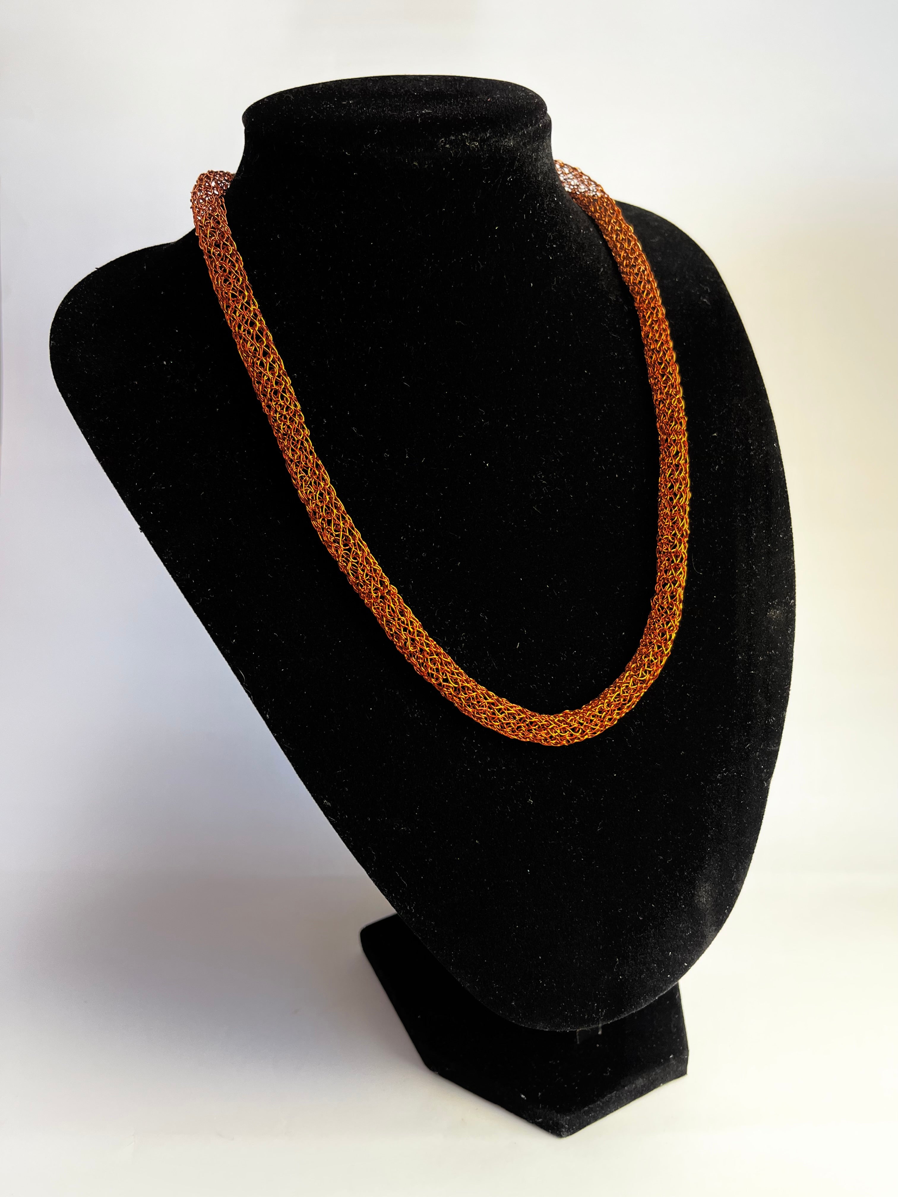 Collar tubular