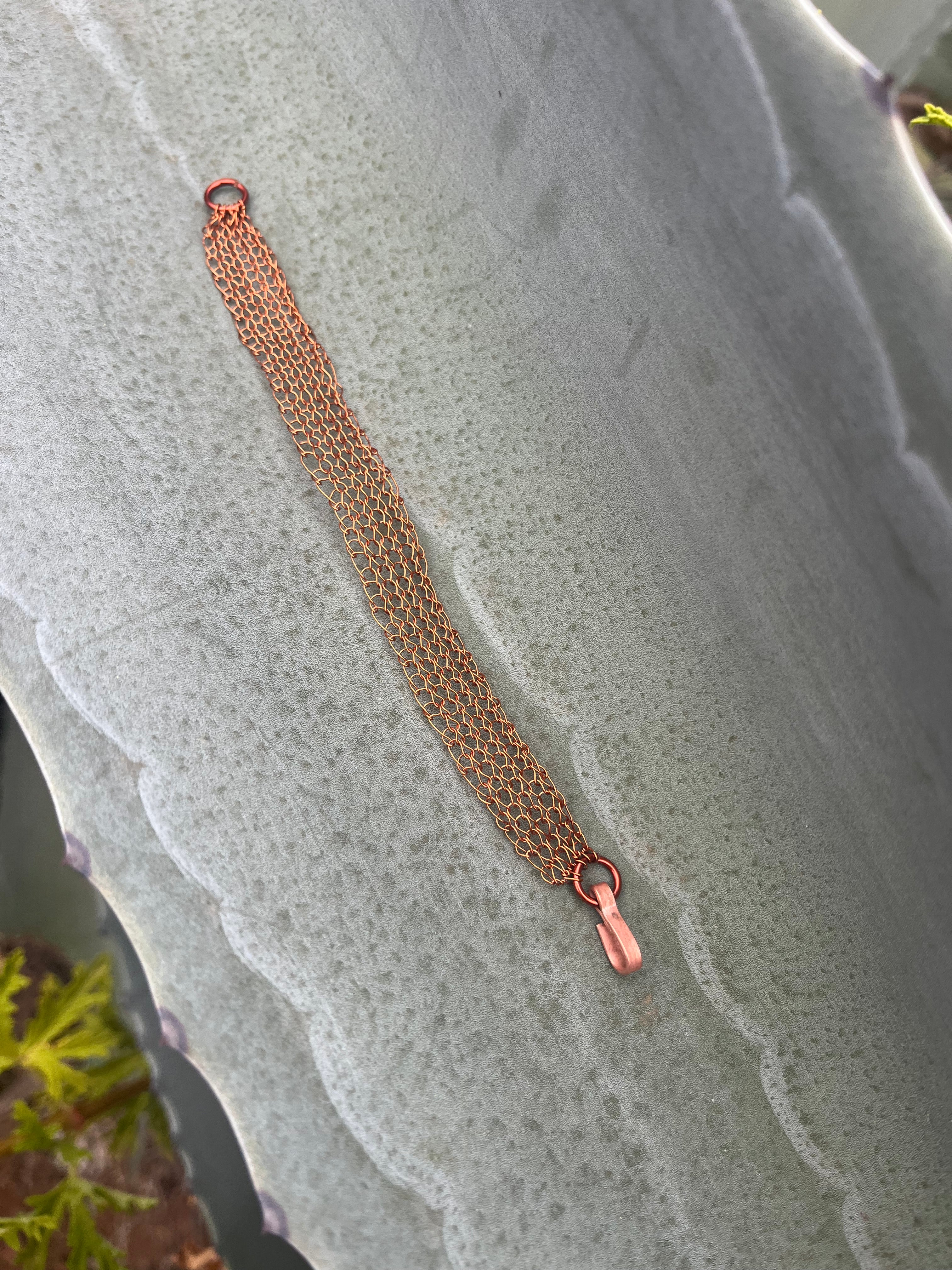 Pulsera plana delgada