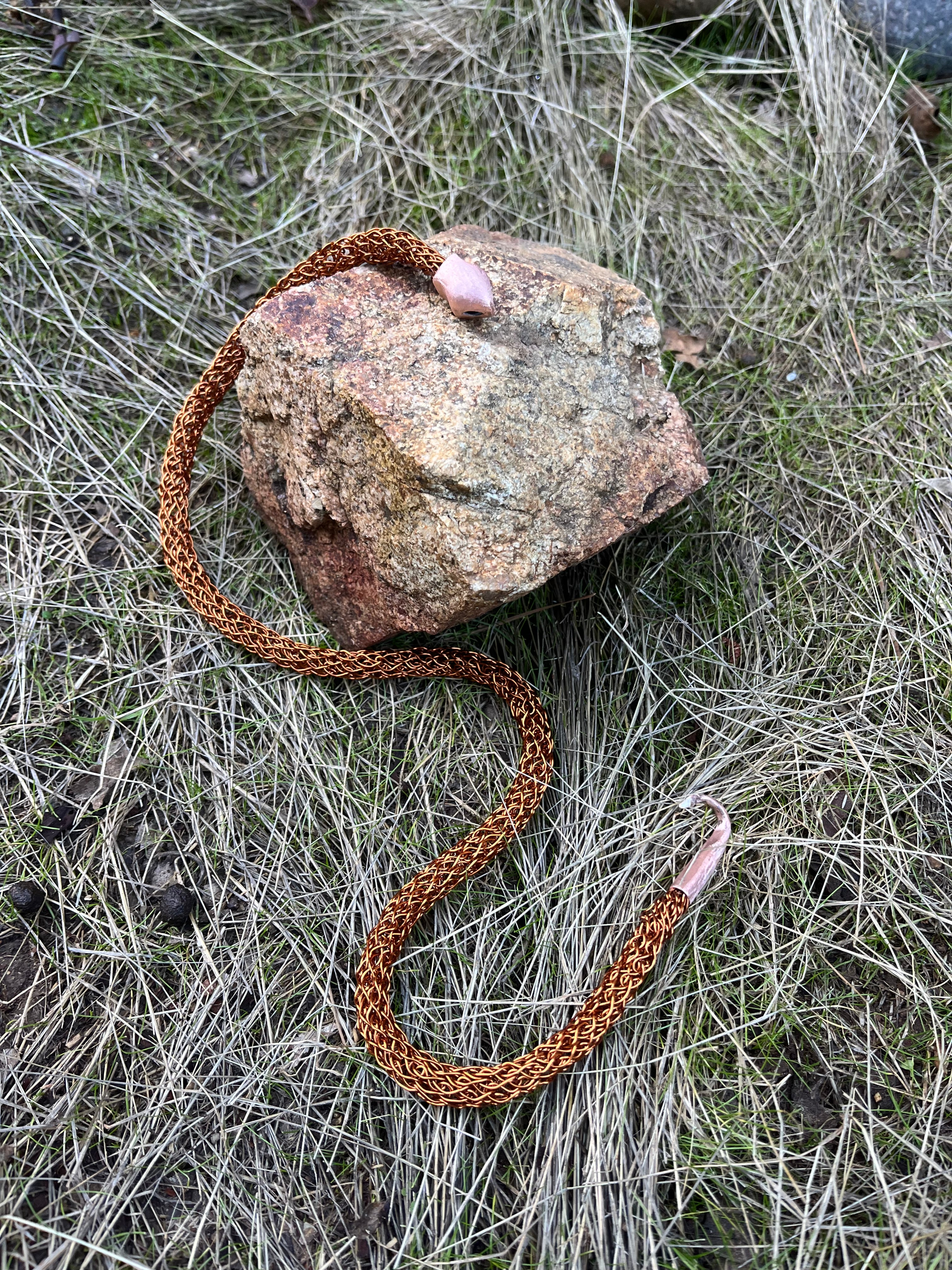 Collar ouroboro